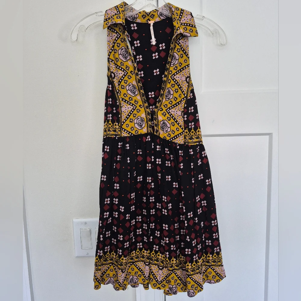 Free People Top Charlotte Black Yellow Boho Size XS